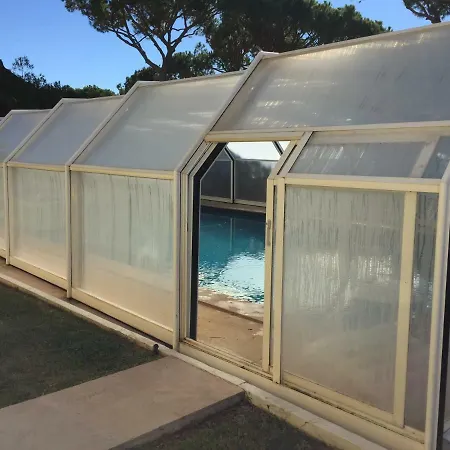 1 * Vilamoura